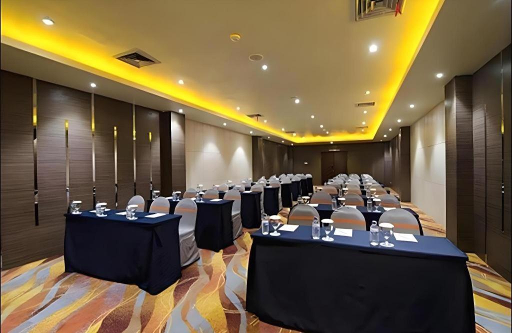 Aria Barito Hotel Banjarmasin  Zewnętrze zdjęcie
