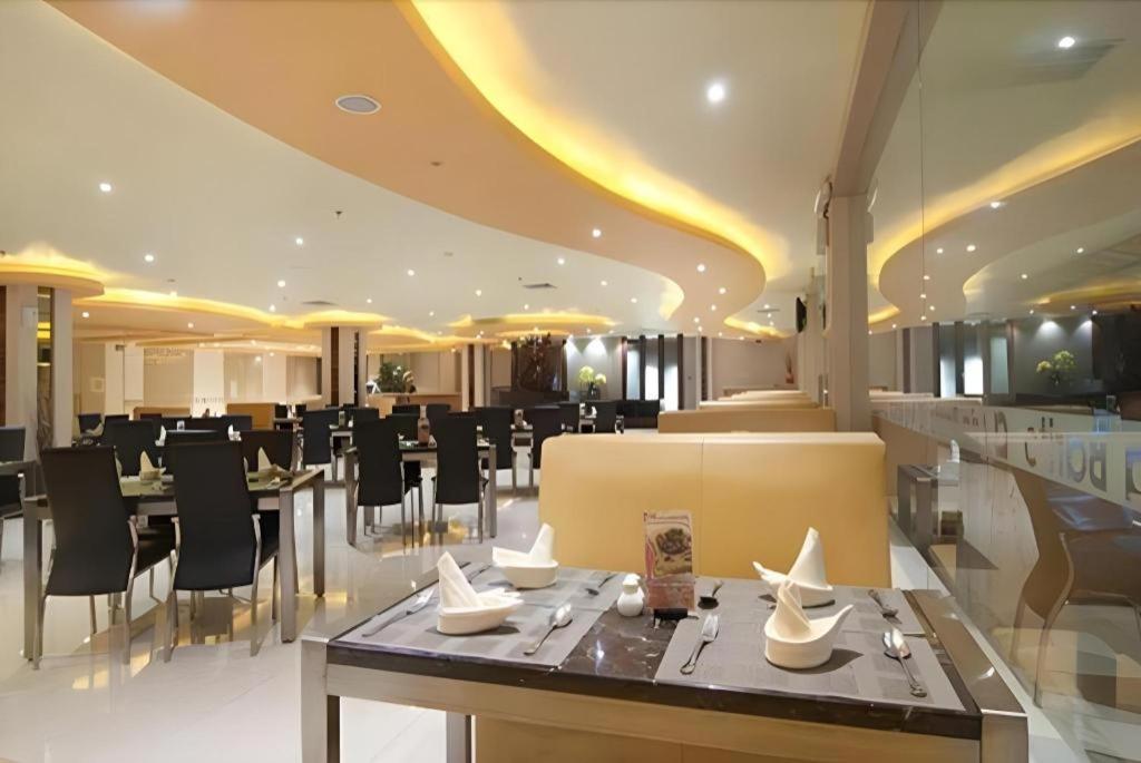 Aria Barito Hotel Banjarmasin  Zewnętrze zdjęcie