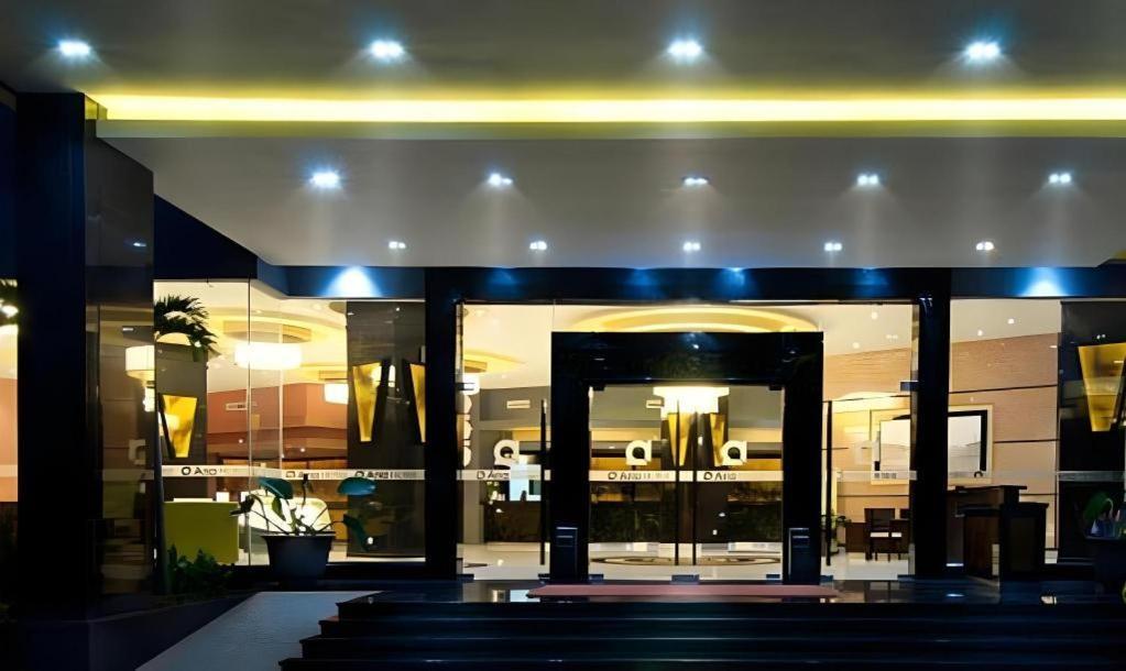Aria Barito Hotel Banjarmasin  Zewnętrze zdjęcie